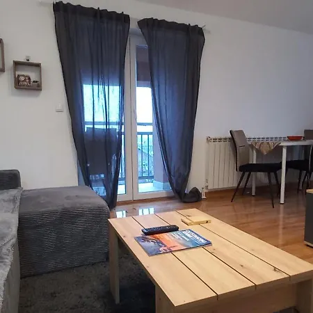 Apartment Expo Surcin