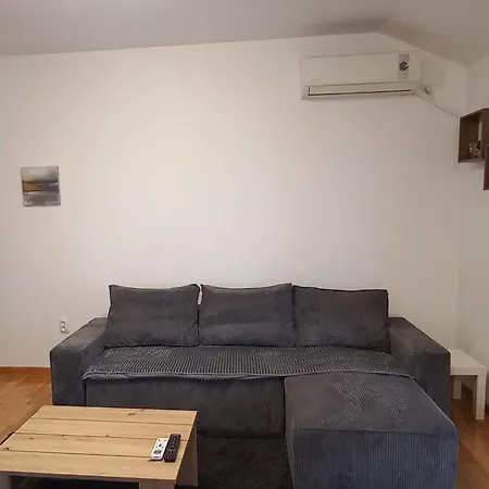 Apartment Expo *